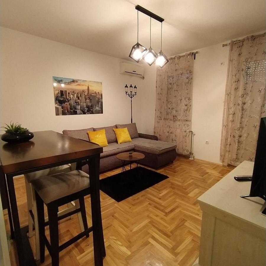 Daniris Apartman Novi Sad Exterior photo