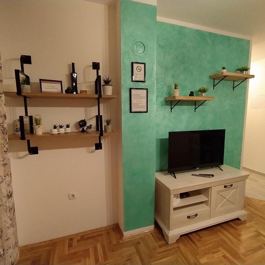 Daniris Apartman Novi Sad Exterior photo